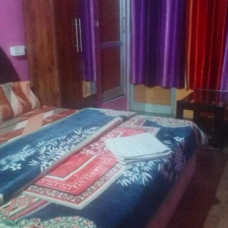 Hotel Antarctica &Pine N Dine Blues Cafe Маналі Екстер'єр фото